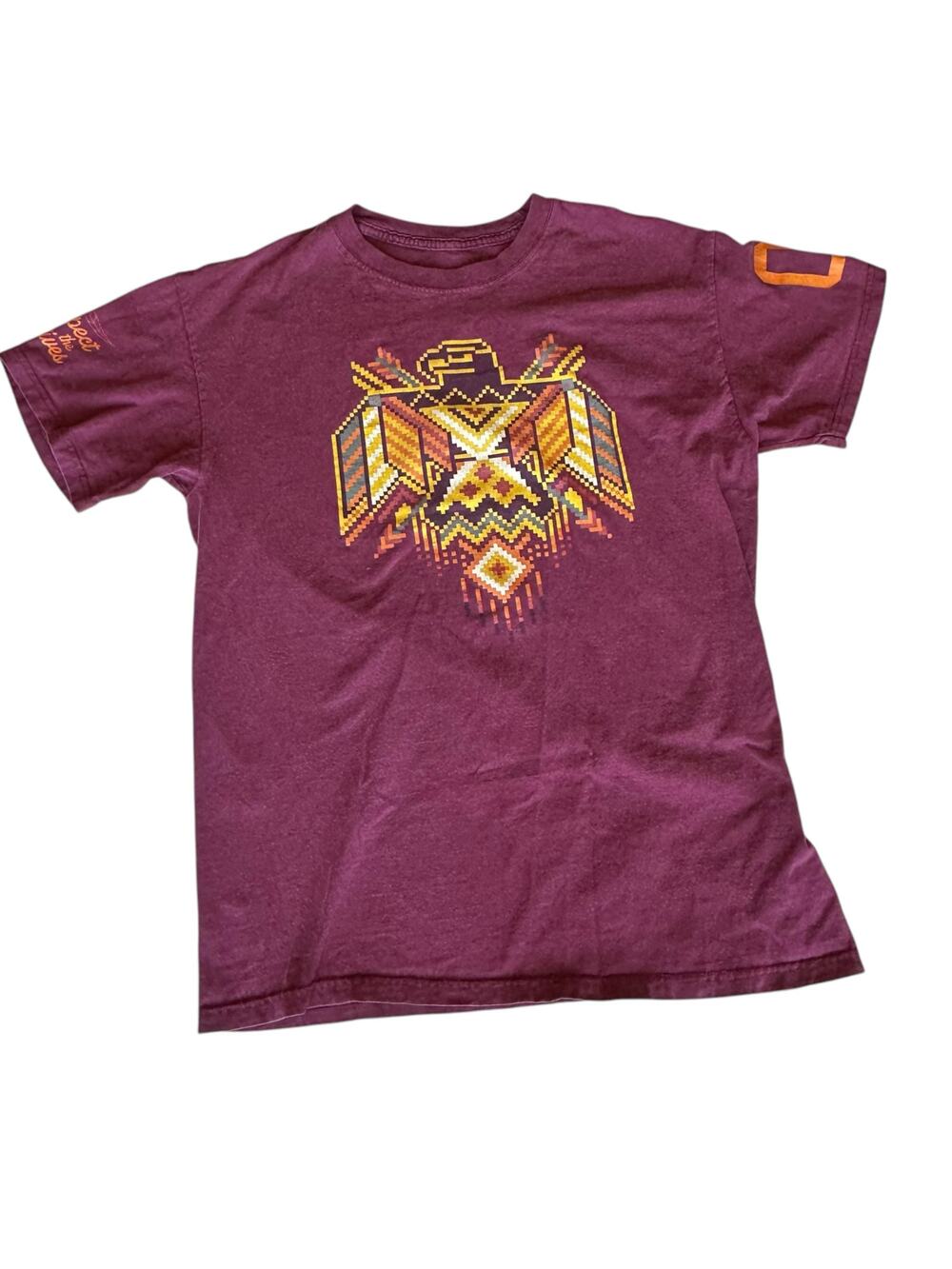 Mens T-Shirt Size Medium Native American Pride Respect Indigenous Culture Cotton